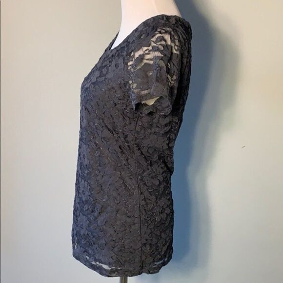 Banana Republic Women’s Lace Top size M - Picture 4 of 7